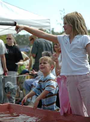 AppleFest-2007 Photos, by Glen Stewart, for the Historical Preservation Society of Upper Township NJ Inc.